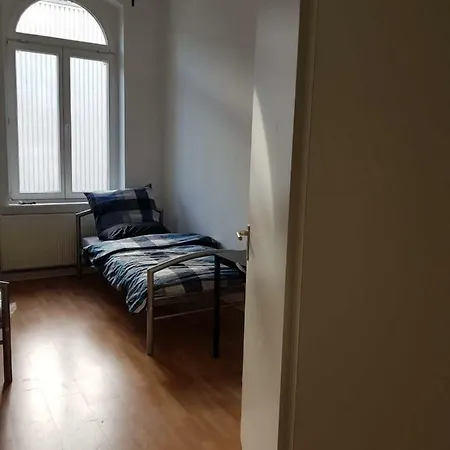 Messe Und Montagewohnung Koln-mulheim Apartmán