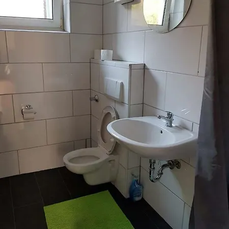 Messe Und Montagewohnung Koln-mulheim * Kolín nad Rýnem